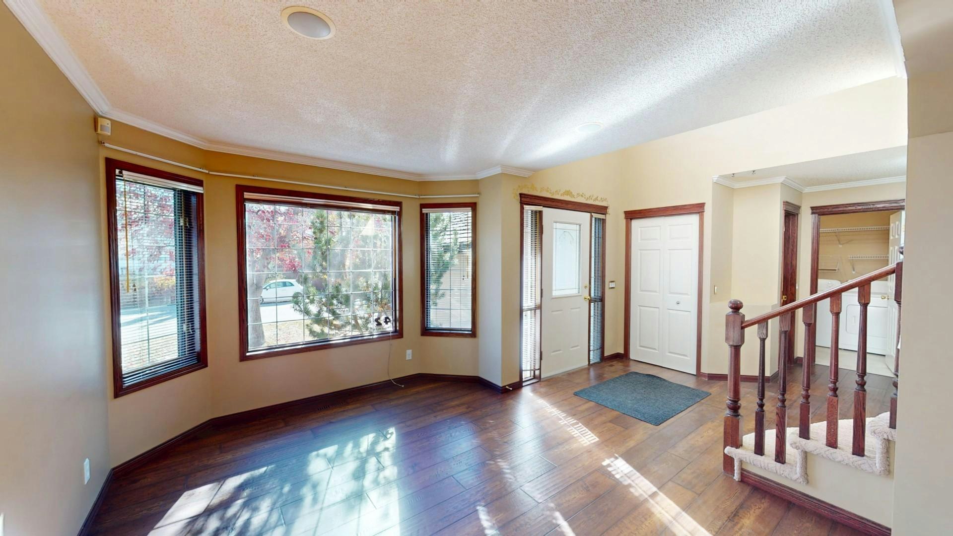 42 Valley Ponds Way NW, Calgary, AB, T3B 5T5 - 7