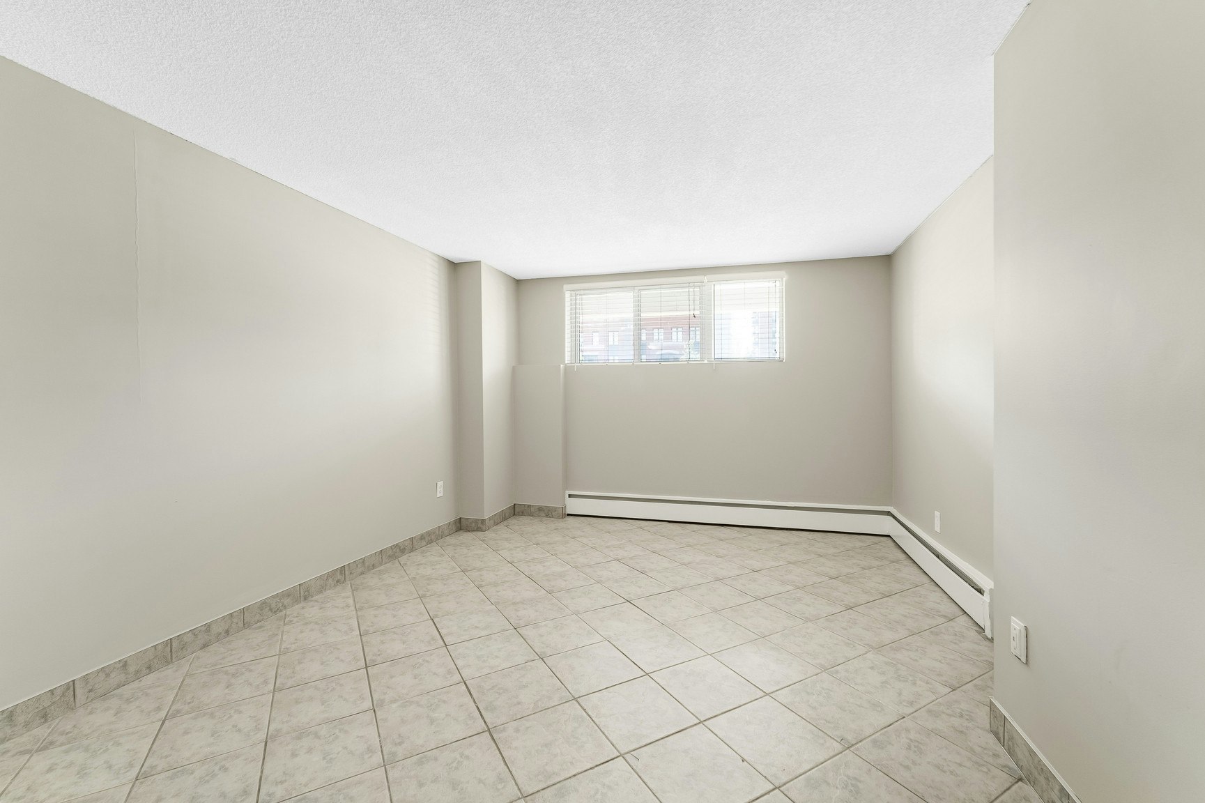 1815 Baseline Road, Ottawa, ON, K2C 0C5 - 7