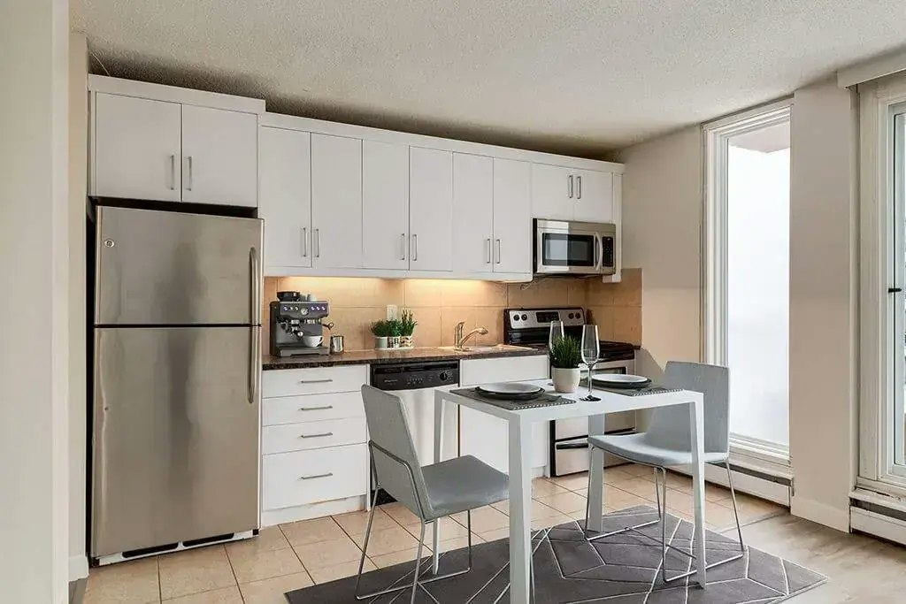 403-127 25 Avenue SW, Calgary, AB, T2S 3G4