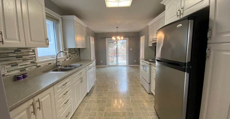 444 Dolshire, Kingston, ON, K7M 9B4 - 6