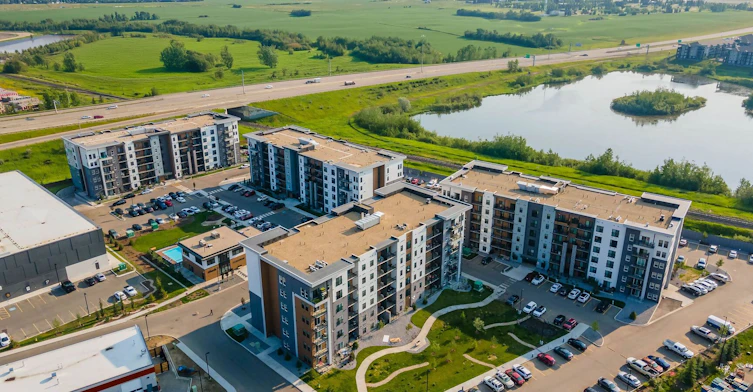 793-302-789 Tamarack Way NW, Edmonton, AB, T6T 2M4