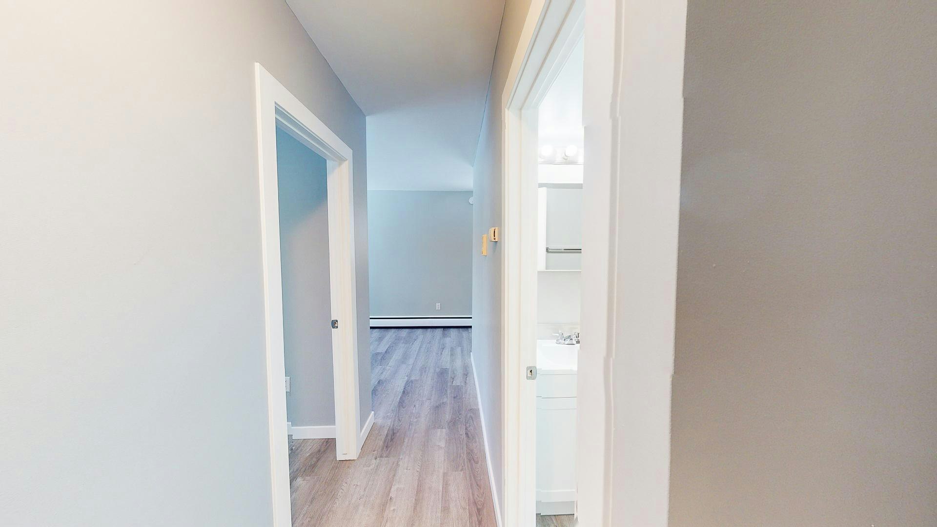 12-128 26 Avenue Northwest, Calgary, AB, T2M 2C7 - 7