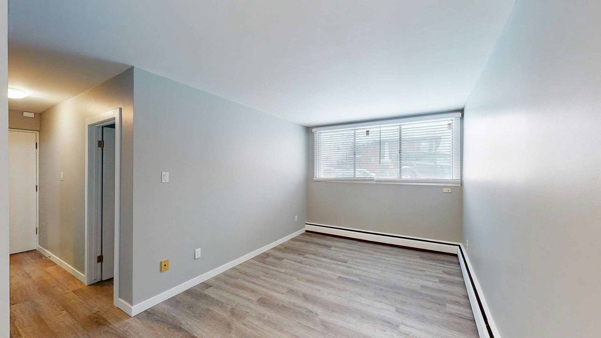 12-128 26 Avenue Northwest, Calgary, AB, T2M 2C7 - 4