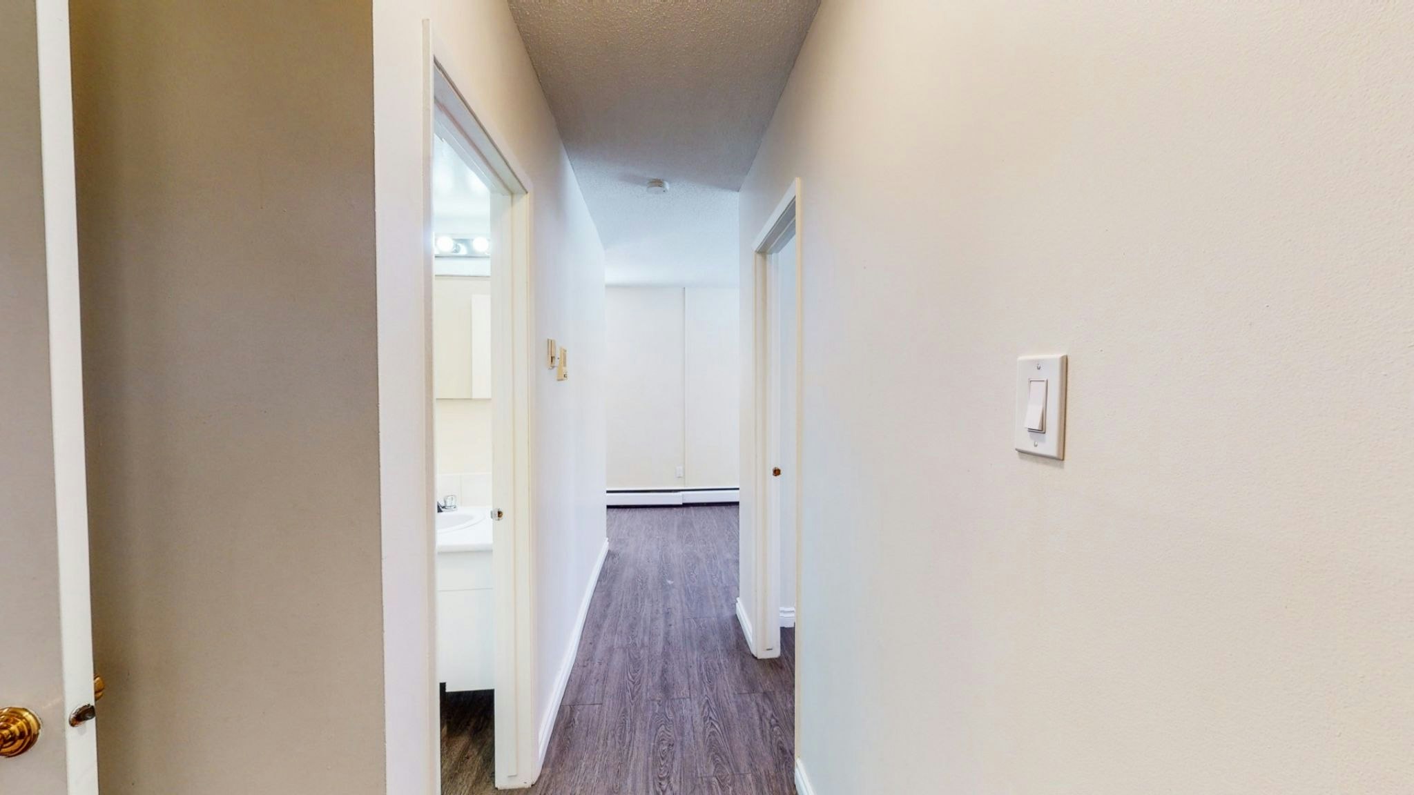 12-128 26 Avenue Northwest, Calgary, AB, T2M 2C7 - 16