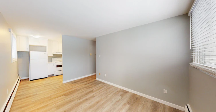 12-128 26 Avenue Northwest, Calgary, AB, T2M 2C7 - 5