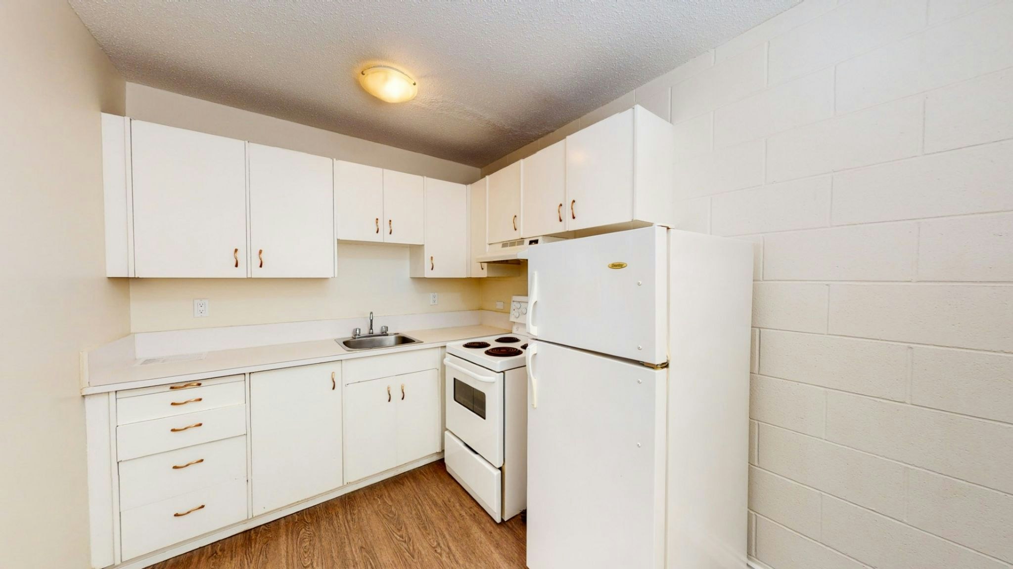 12-128 26 Avenue Northwest, Calgary, AB, T2M 2C7 - 12