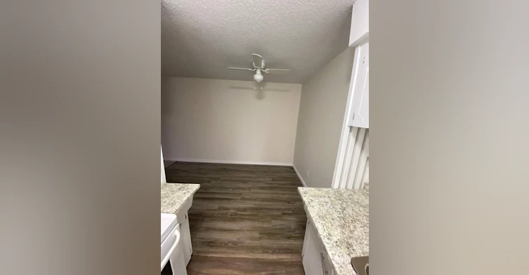 22182 Dewdney Trunk Road, Maple Ridge, BC, V2X 3H8 - 4