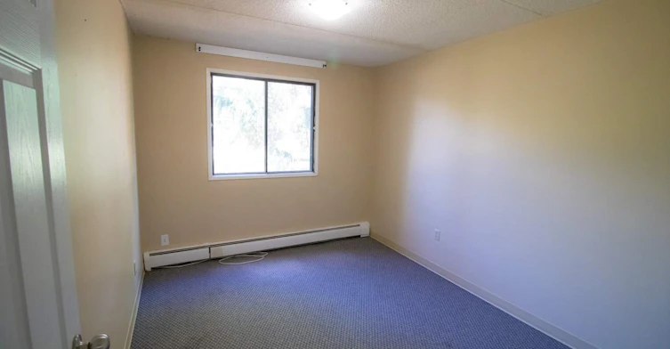 175 Columbia Boulevard West, Lethbridge, AB, T1K 6X4 - 10