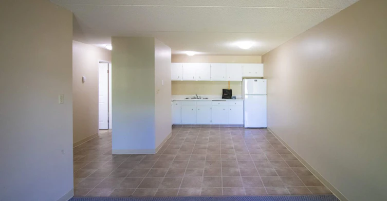 175 Columbia Boulevard West, Lethbridge, AB, T1K 6X4 - 6