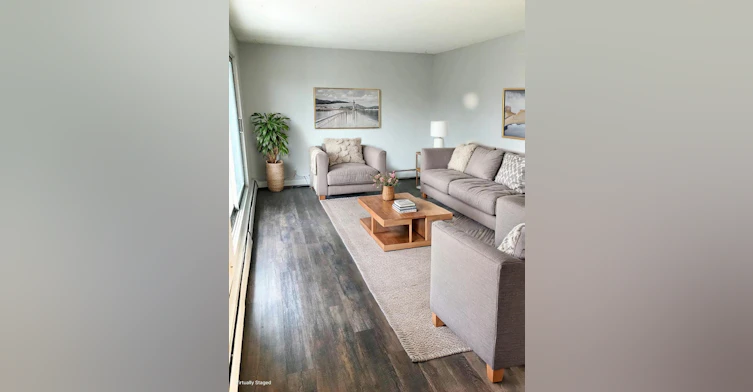 2014 15th Avenue North, Lethbridge, AB, T1H 1W9 - 2