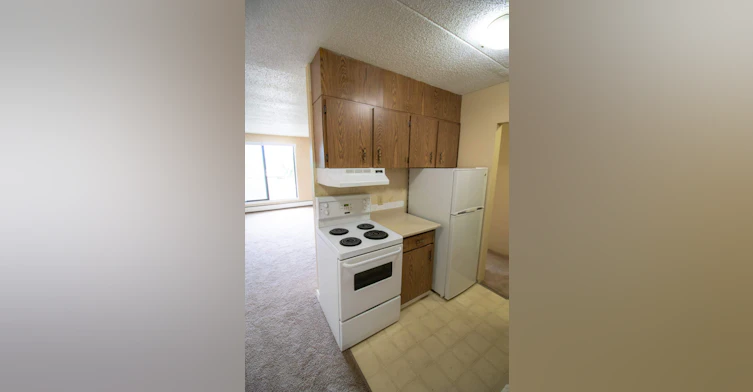 37 Berkeley Place West, Lethbridge, AB, T1K 4G9 - 19