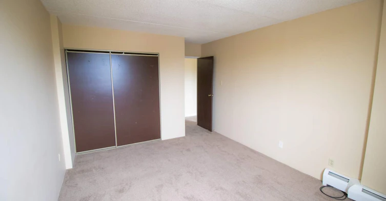 37 Berkeley Place West, Lethbridge, AB, T1K 4G9 - 23