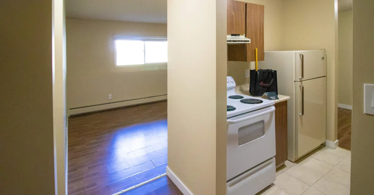 600 Columbia Boulevard West, Lethbridge, AB, T1K 5N8 - 10