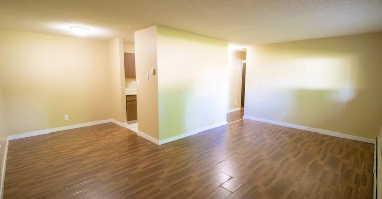 600 Columbia Boulevard West, Lethbridge, AB, T1K 5N8 - 12