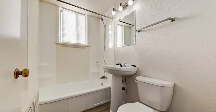 07-12922 118 Avenue, Edmonton, AB, T5L 2L4 - 7