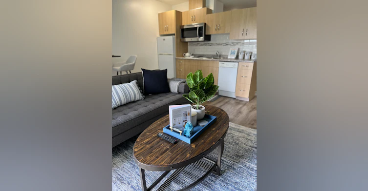 11128 82 Avenue NW, Edmonton, AB, T6G 2C7 - 12