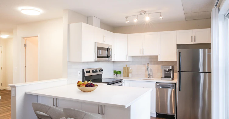 11128 82 Avenue NW, Edmonton, AB, T6G 2C7 - 7