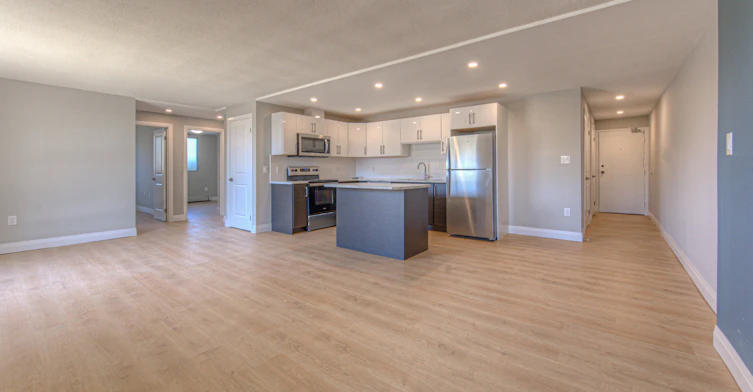 258 West Street, Brantford, ON, N3R 6N1 - 2