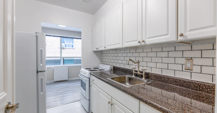 433 Jarvis Street, Toronto, ON, M4Y 2G9 - 8