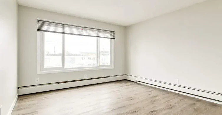 14-10930 83 Street NW, Edmonton, AB, T5H 1M1 - 13