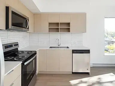 301-2075 W 12th Avenue, Vancouver, BC, V6J 2G3 - 3