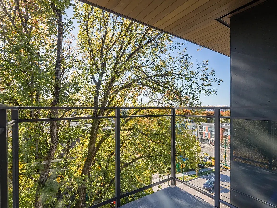 605-2075 W 12th Avenue, Vancouver, BC, V6J 2G3 - 5