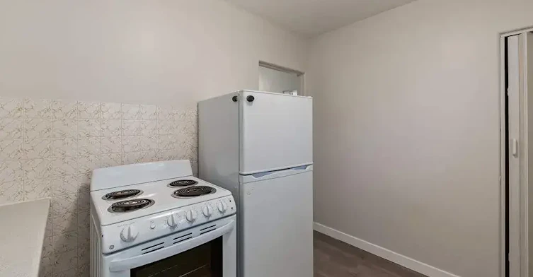 06-6024 118 Avenue NW, Edmonton, AB, T5W 1E7 - 10