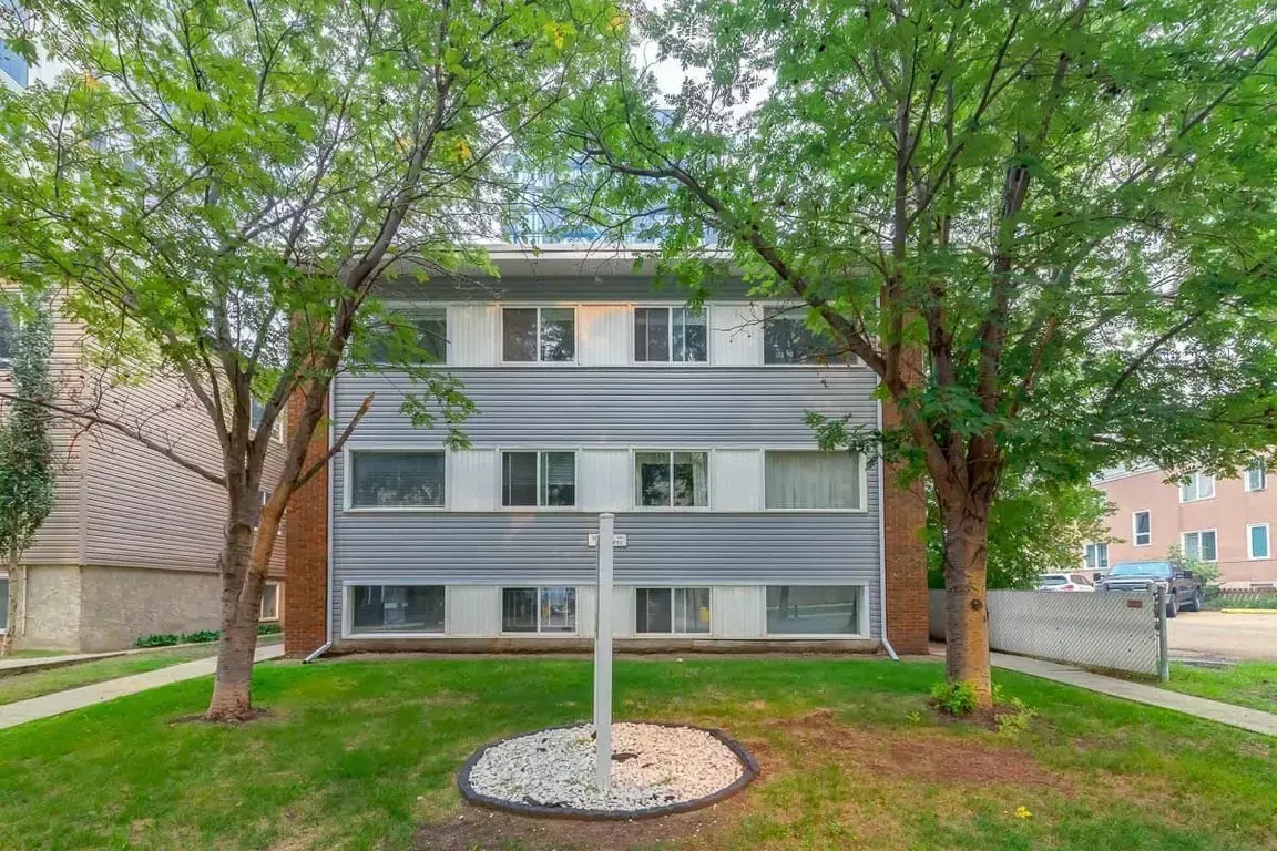 08-10029 111 Street NW, Edmonton, AB, T5K 1K4 - 9