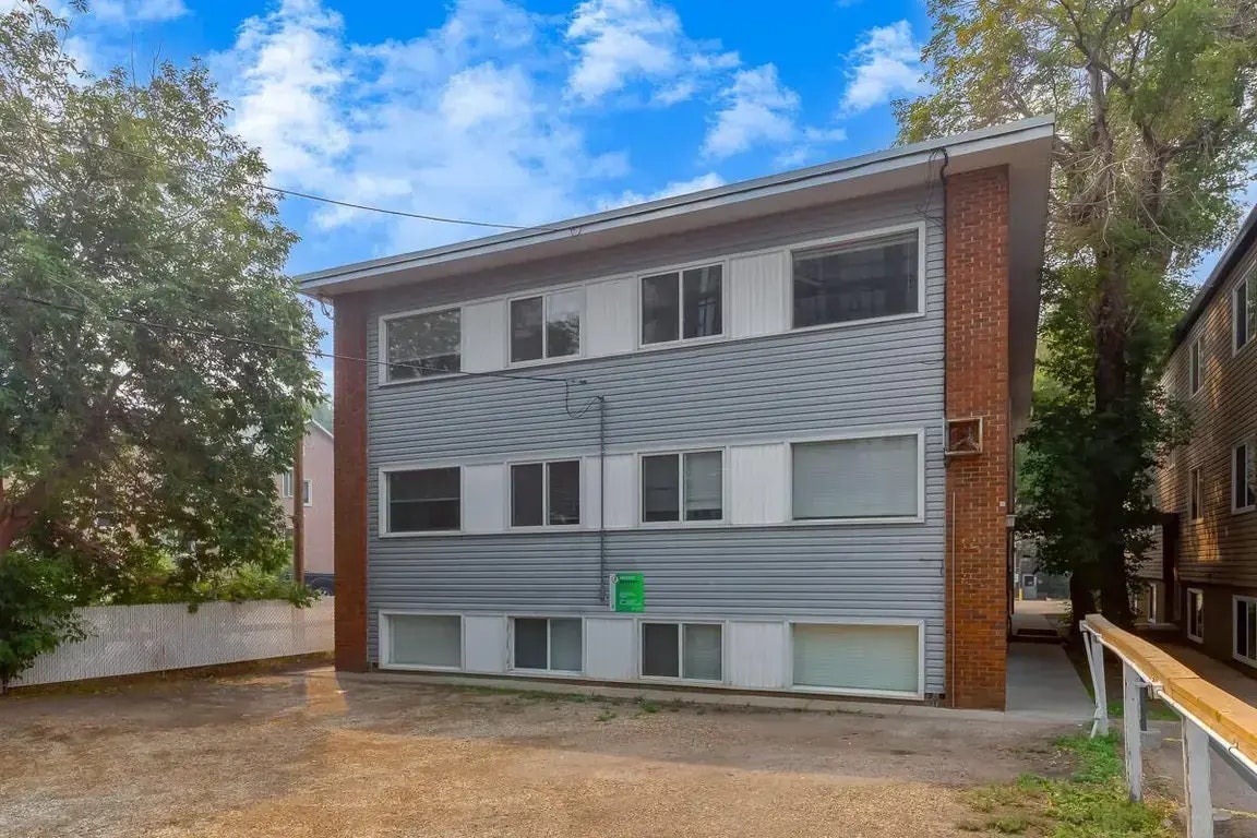 08-10029 111 Street NW, Edmonton, AB, T5K 1K4 - 11