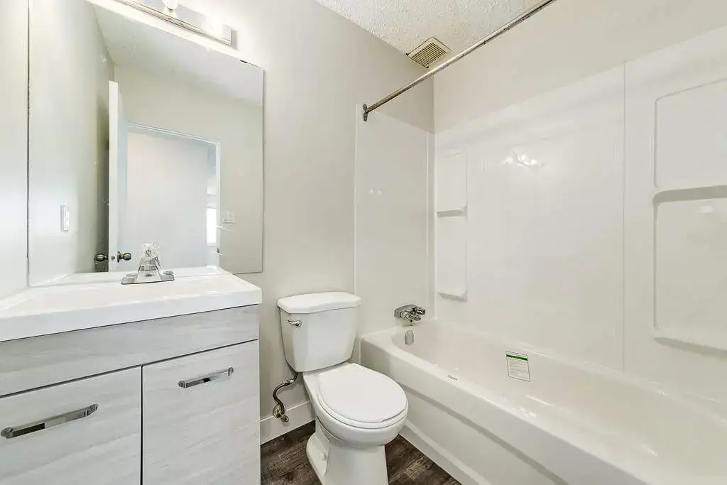 401-10125 153 Street NW, Edmonton, AB, T5P 2B4 - 20