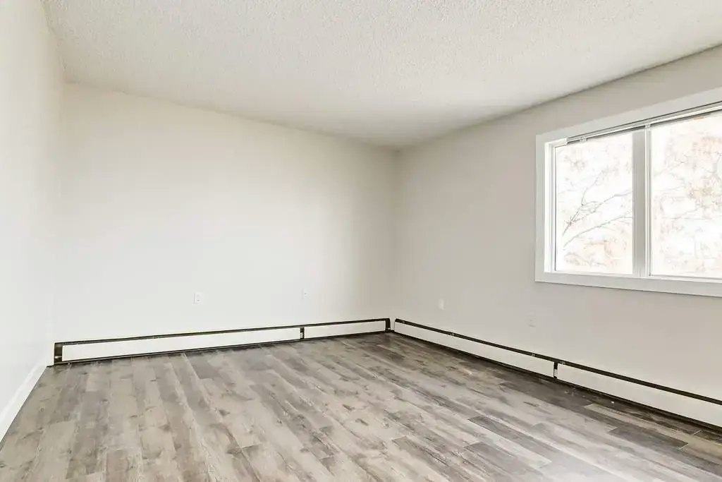 406-10125 153 Street NW, Edmonton, AB, T5P 2B4 - 14