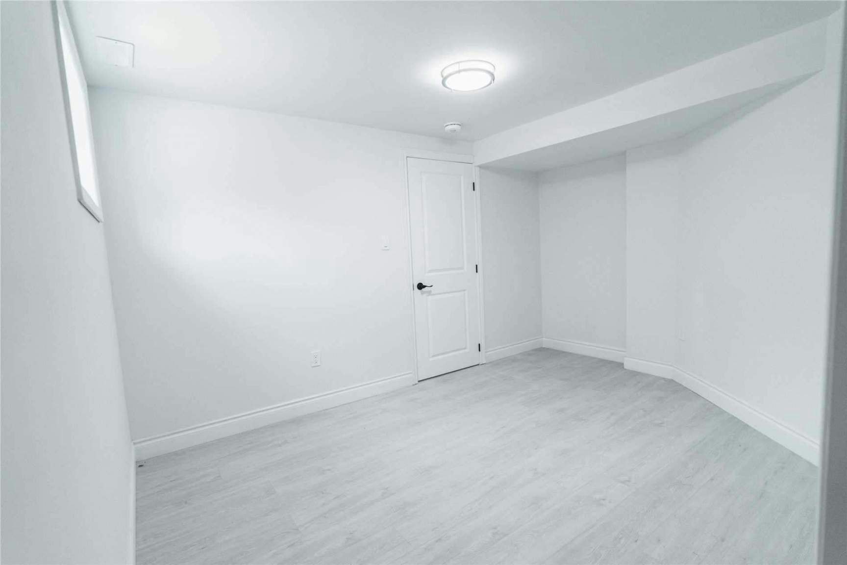 1-1377 Oxford Street, Oshawa, ON, L1J 3W7 - 4