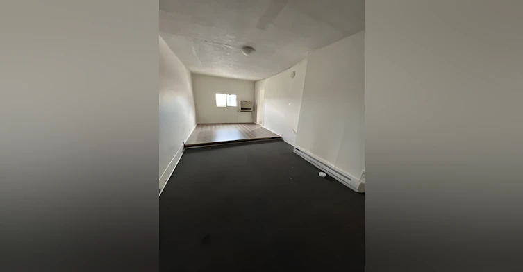 6-1298 East Hastings Street, Vancouver, BC, V5L 3H5 - 4