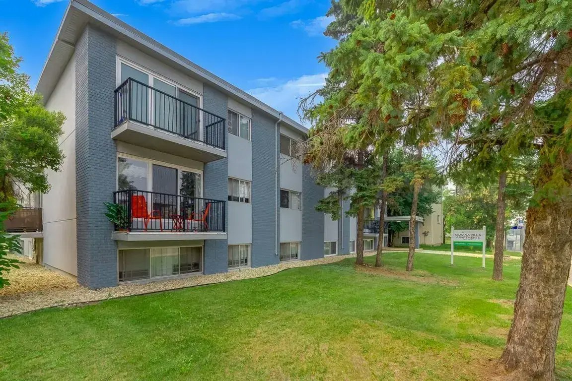 303-10340 156 Street, Edmonton, AB, T5P 2R3 - 11