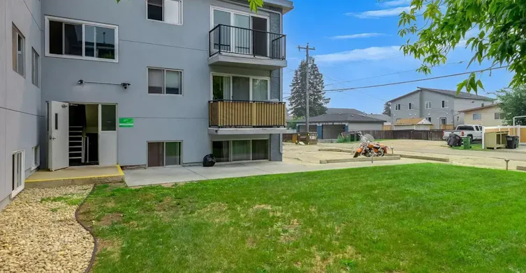 303-10340 156 Street, Edmonton, AB, T5P 2R3 - 12