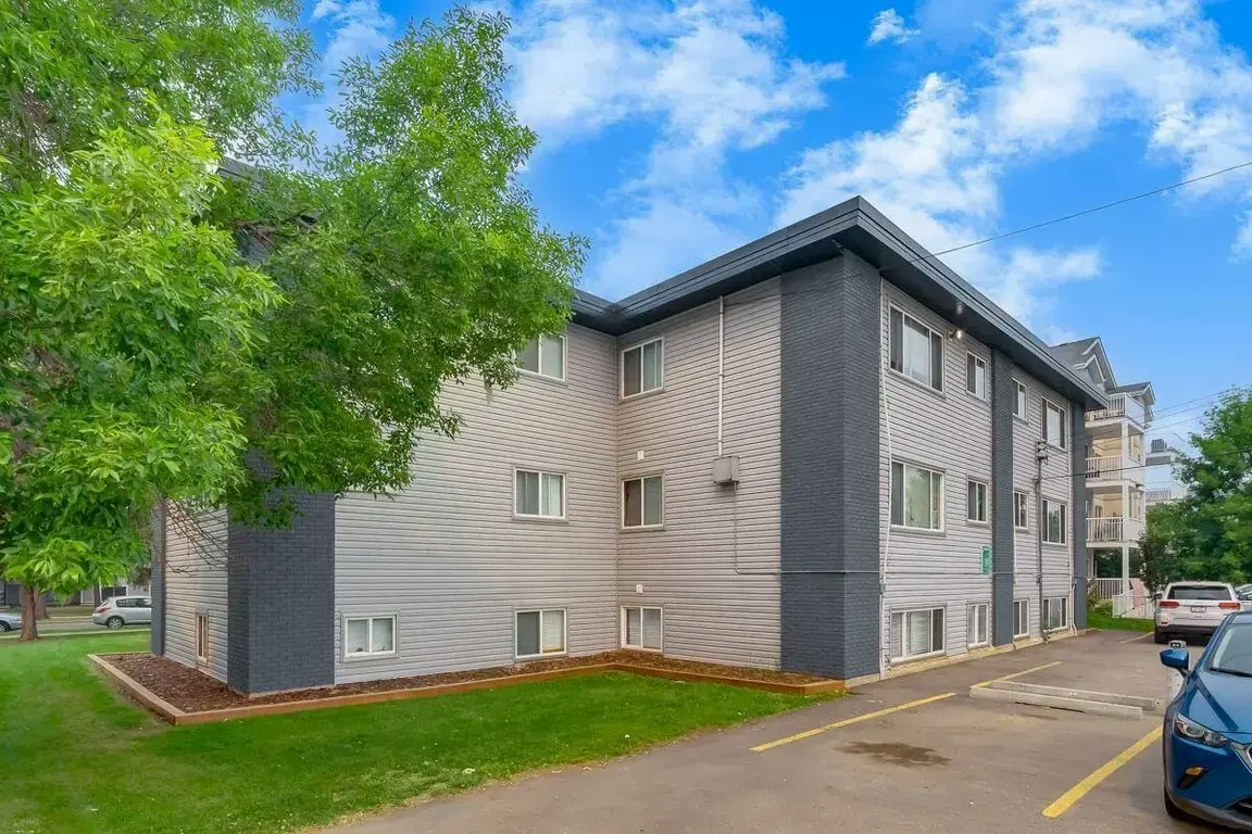 01-11825 101 Street NW, Edmonton, AB, T5G 2B6 - 12