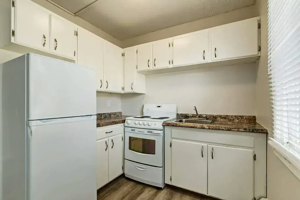 01-12625 107 Avenue, Edmonton, AB, T5M 1Z5 - 6