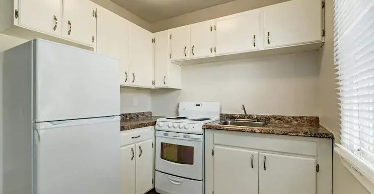 01-12625 107 Avenue, Edmonton, AB, T5M 1Z5 - 6