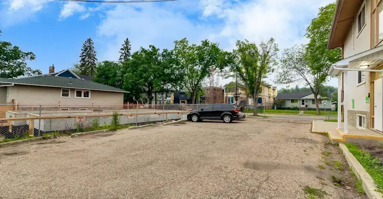 01-12625 107 Avenue, Edmonton, AB, T5M 1Z5 - 16