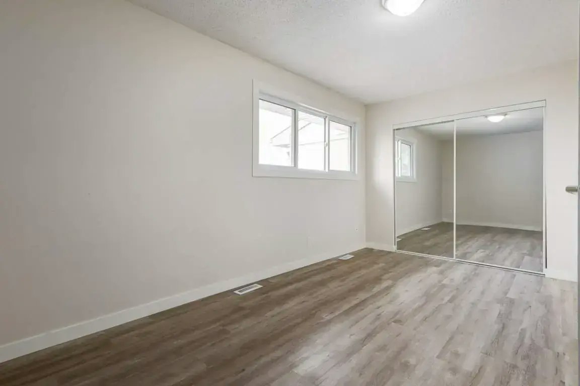 648-660 Laurier Street West, Moose Jaw, SK, S6H 7A9 - 13