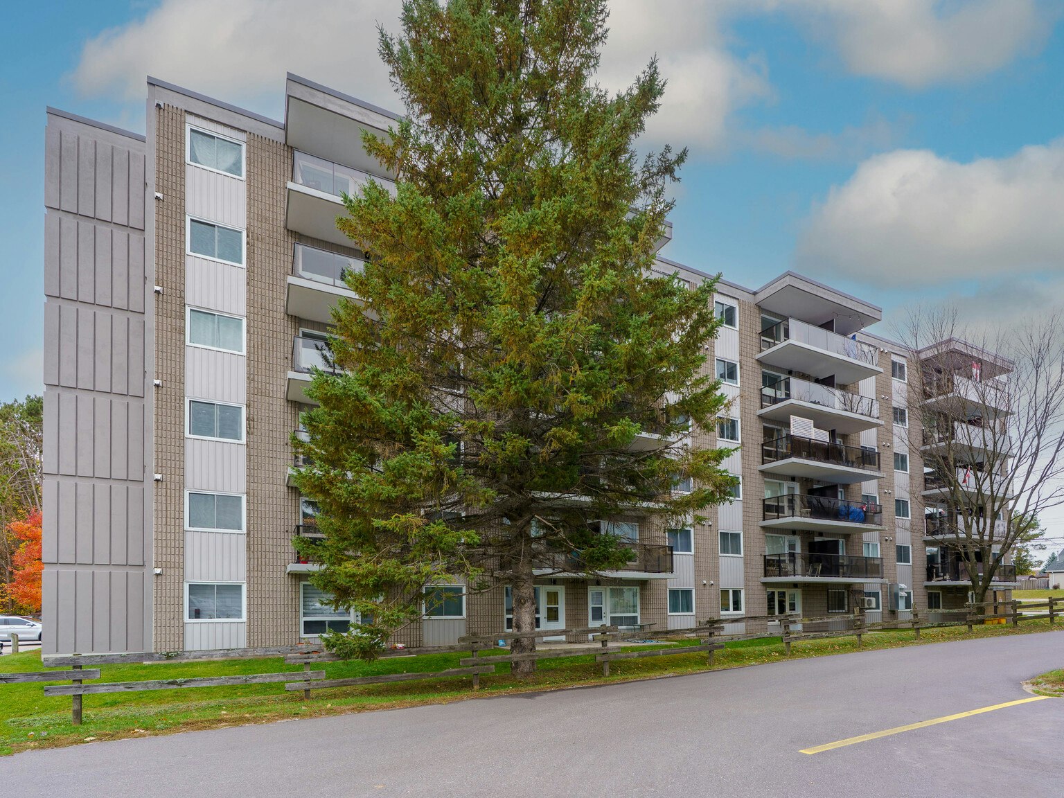 2475 Trout Lake Road, North Bay, ON, P1B 7S8 - 5