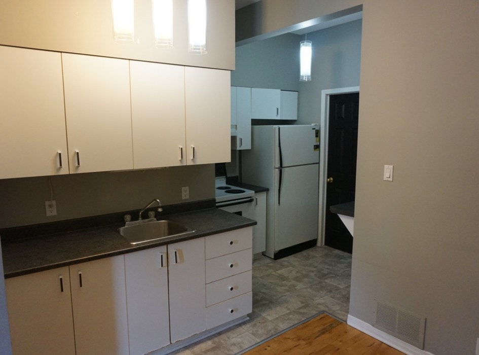 3-66 Russell Avenue, Ottawa, ON, K1N 7W8 - 2