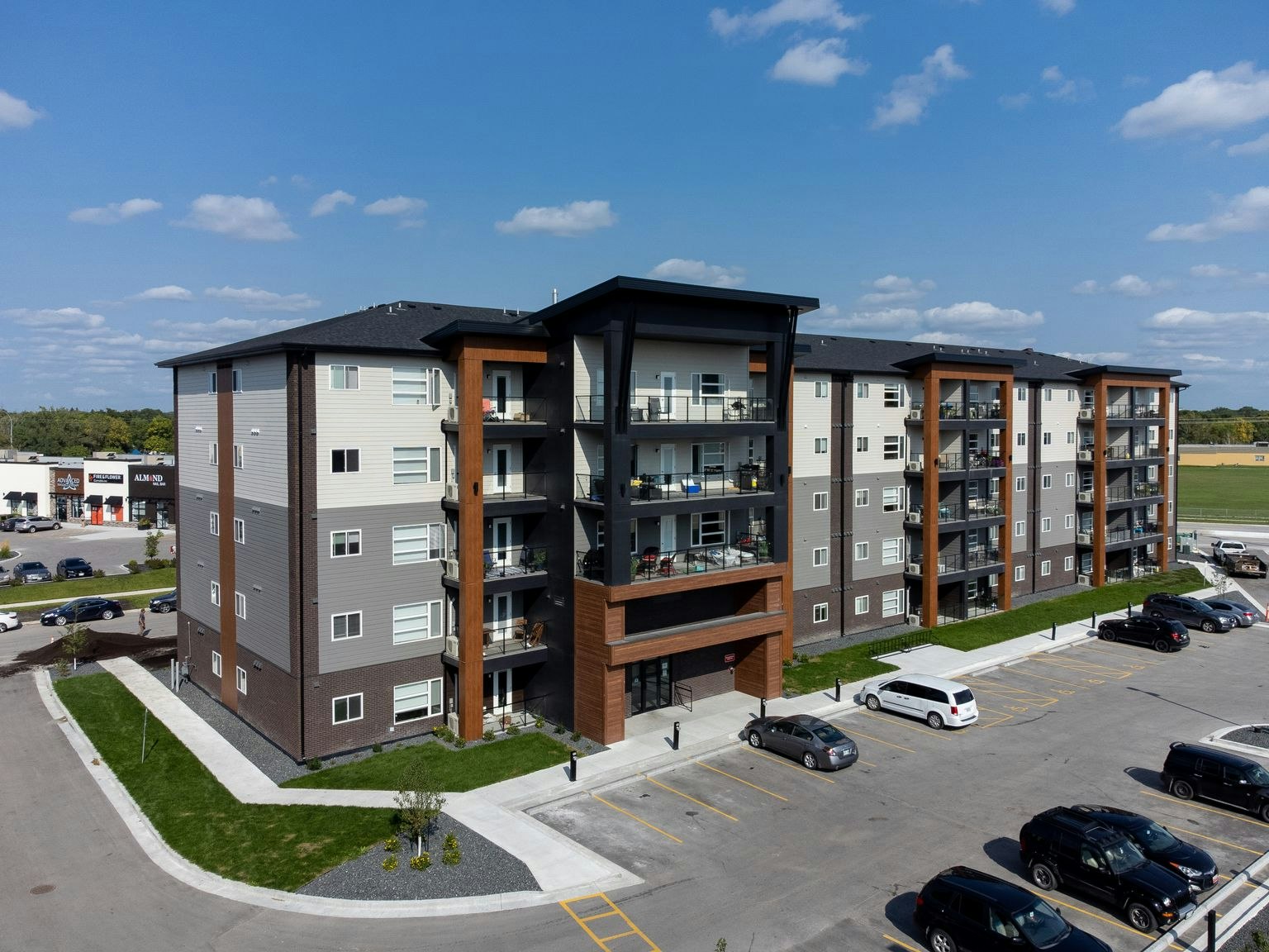 308-800-800 Ravelston Avenue West, Winnipeg, MB, R2C 5T3 - 11
