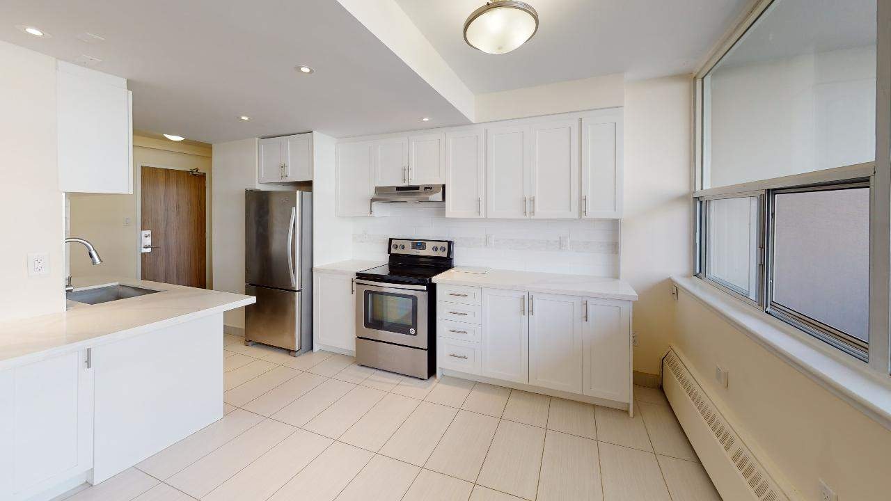 66 Broadway Avenue, Toronto, ON, M4P 1T6 - 8