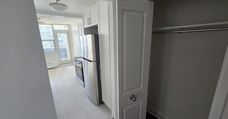66 Broadway Avenue, Toronto, ON, M4P 1T6 - 18