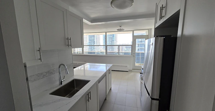 66 Broadway Avenue, Toronto, ON, M4P 1T6 - 17