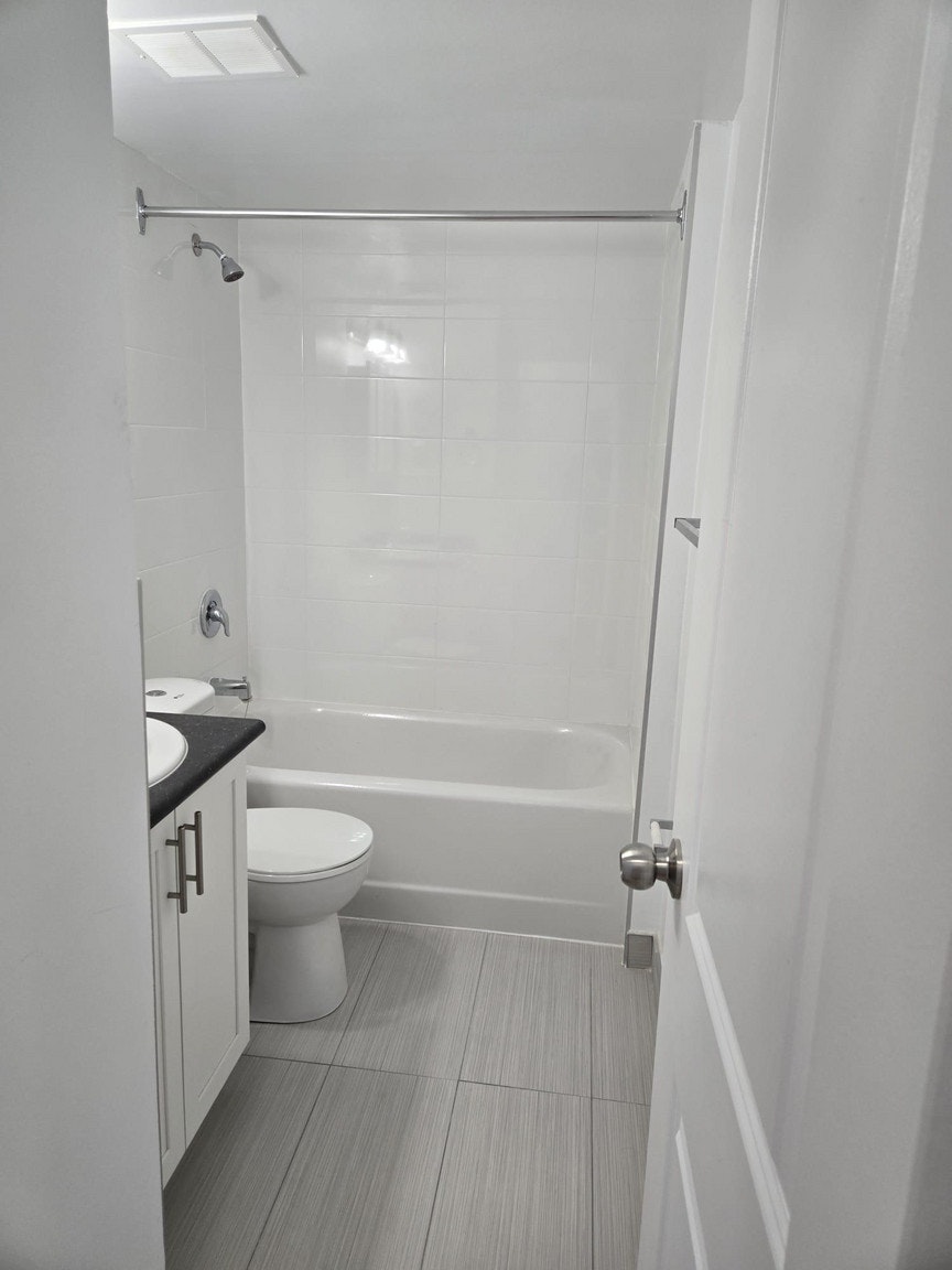 66 Broadway Avenue, Toronto, ON, M4P 1T6 - 6