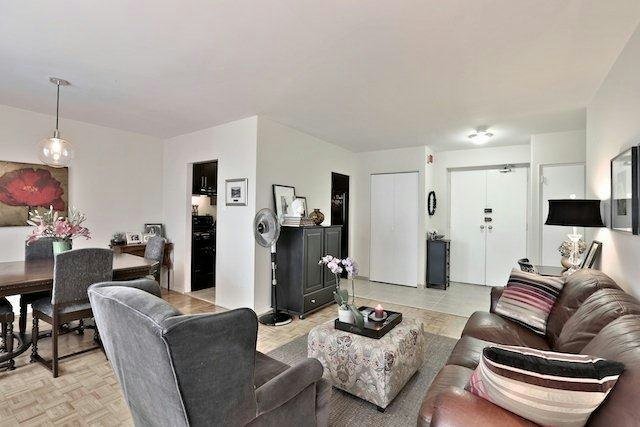 11 Shallmar Boulevard, Toronto, ON, M5N 1J6 - 9