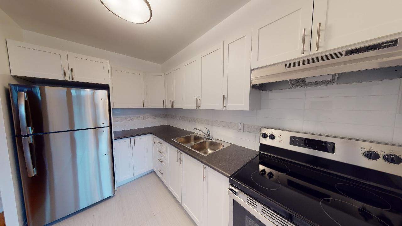 7471 Yonge Street, Markham, ON, L3T 2C1 - 6