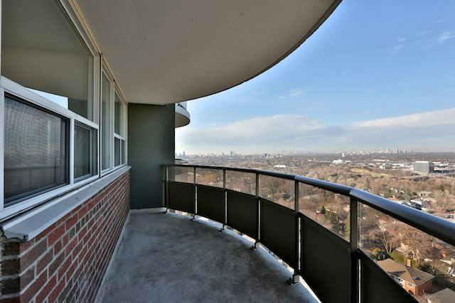 135 Fenelon Drive, Toronto, ON, M3A 3K8 - 21